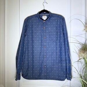 Blue Patterned Button-Up Shirt
